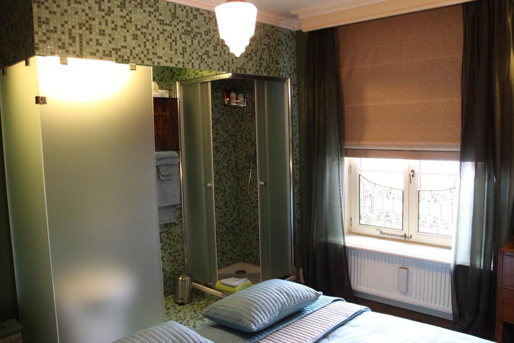 B&B De Lachende Engel Malinas Habitación foto