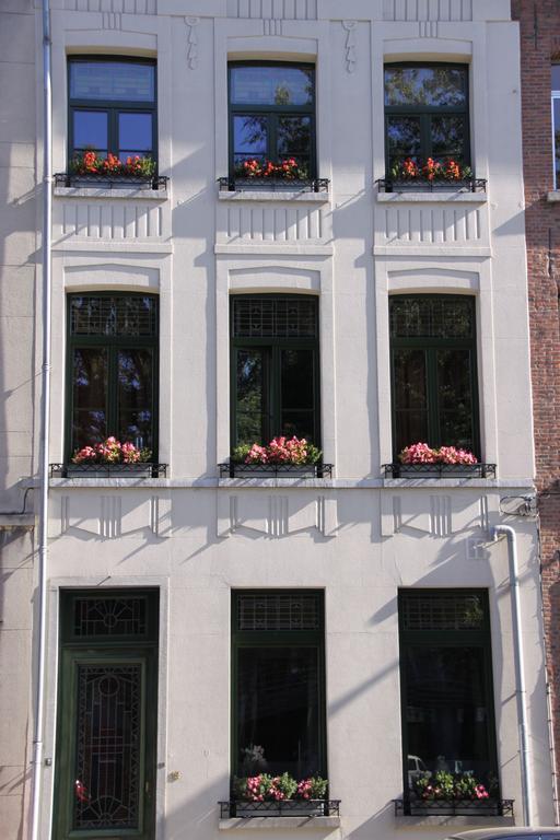 B&B De Lachende Engel Malinas Exterior foto